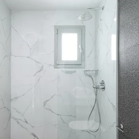 Aparthotel V Luxury Kanálion