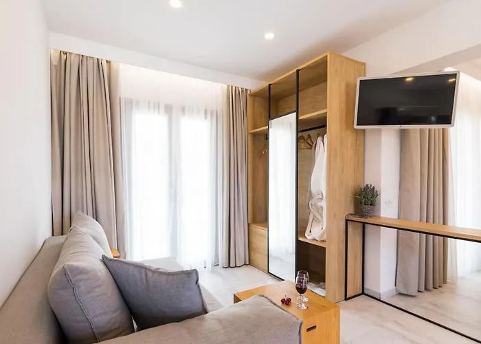 V Luxury Lejlighedshotel 3*