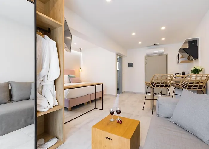 V Luxury Lejlighedshotel Kanálion