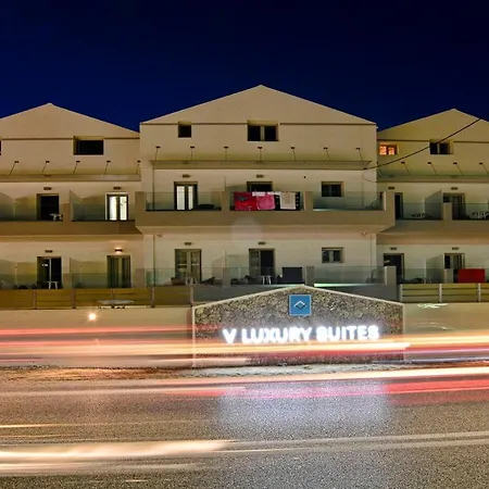V Luxury 3*