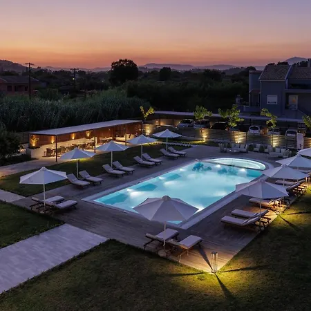 V Luxury 3* Kanálion