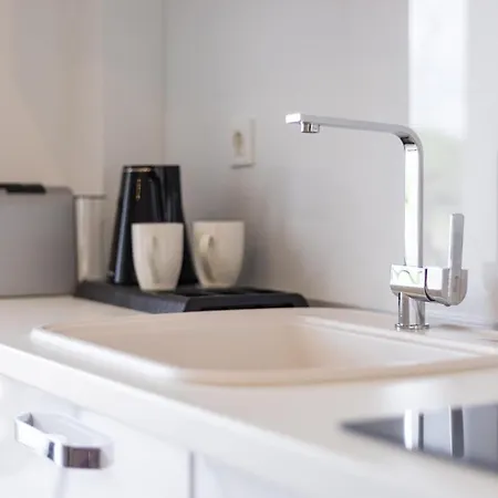 Lejlighedshotel V Luxury Kanálion